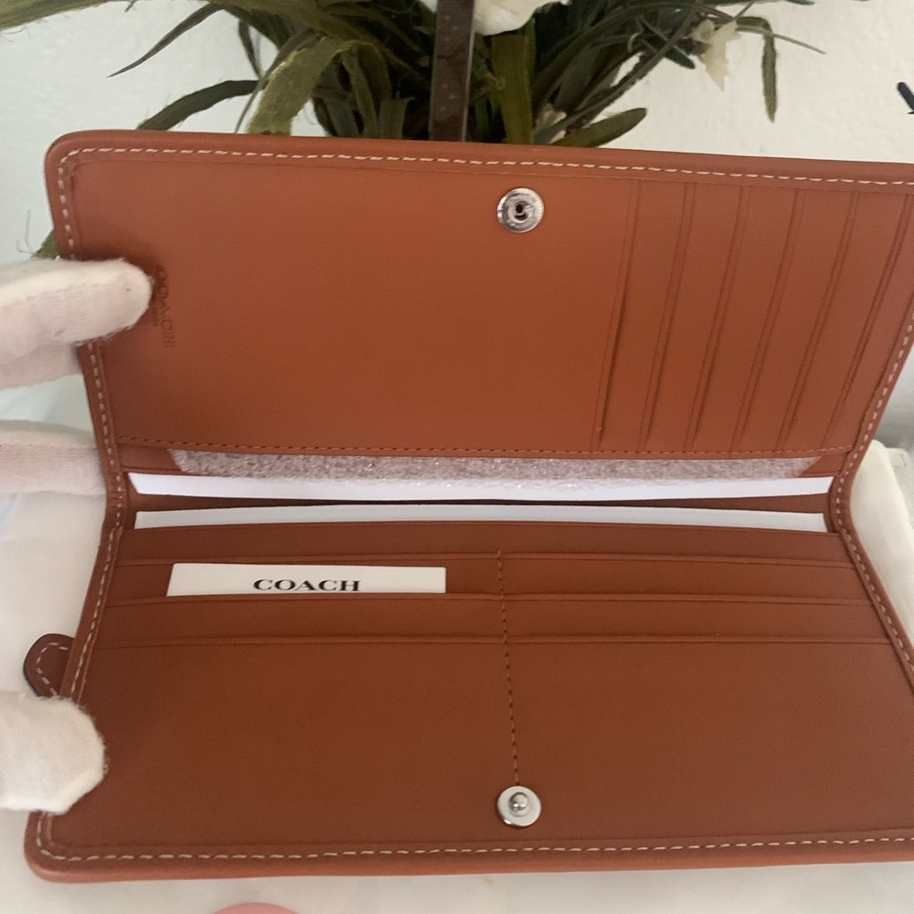 Coach Essential Slim Wallet Crystal Signature Jacquard “ FIRM PRICE” - Picture 5 of 9